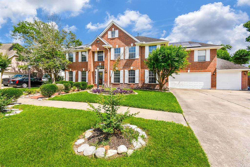19711 Arbor Creek Drive, Katy, Texas image 2