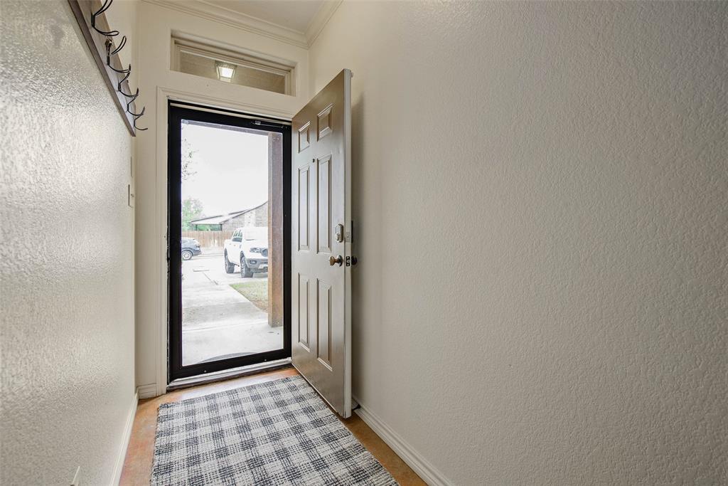 4100 Gunner Trail, College Station, Texas image 2