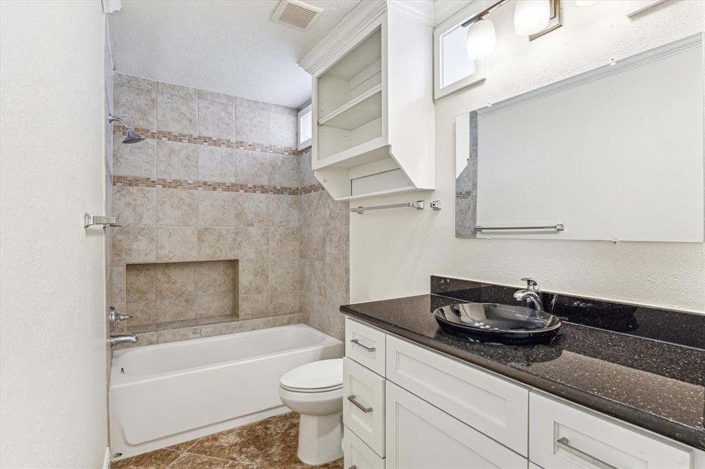 12124 Burdine Street, Houston, Texas image 10