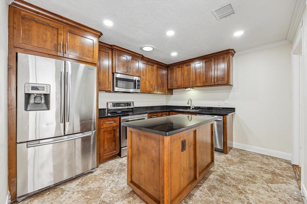 12124 Burdine Street, Houston, Texas image 5