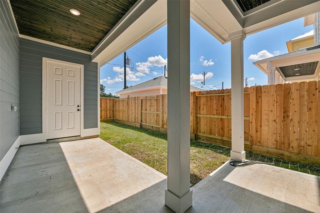 2509 S Houston Avenue, Pearland, Texas image 34