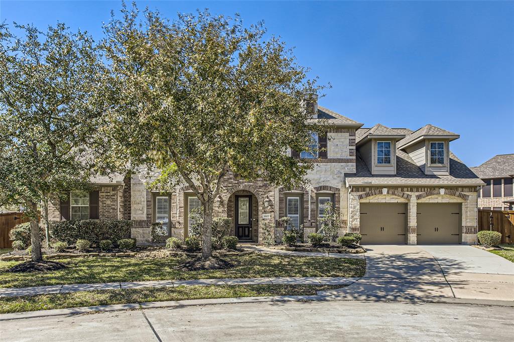 9807 Poppys Point Court