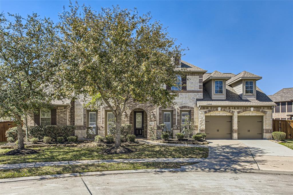 9807 Poppys Point Court