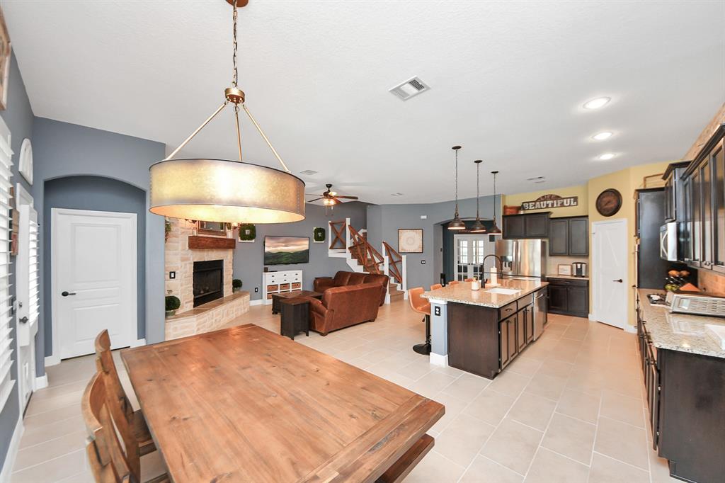 5131 Kingship Court, Katy, Texas image 17