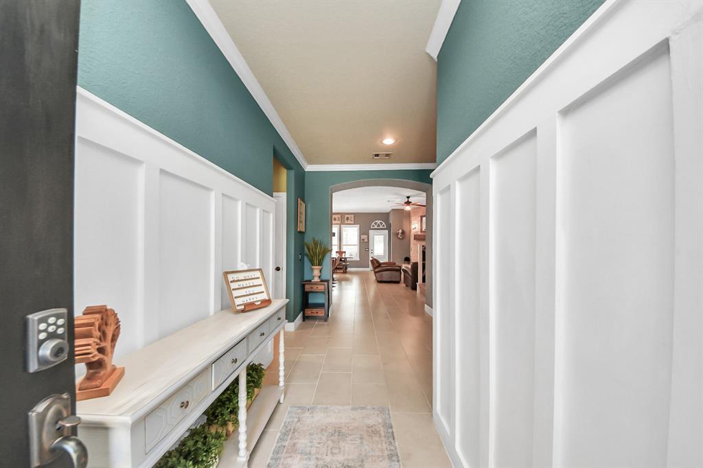 5131 Kingship Court, Katy, Texas image 7