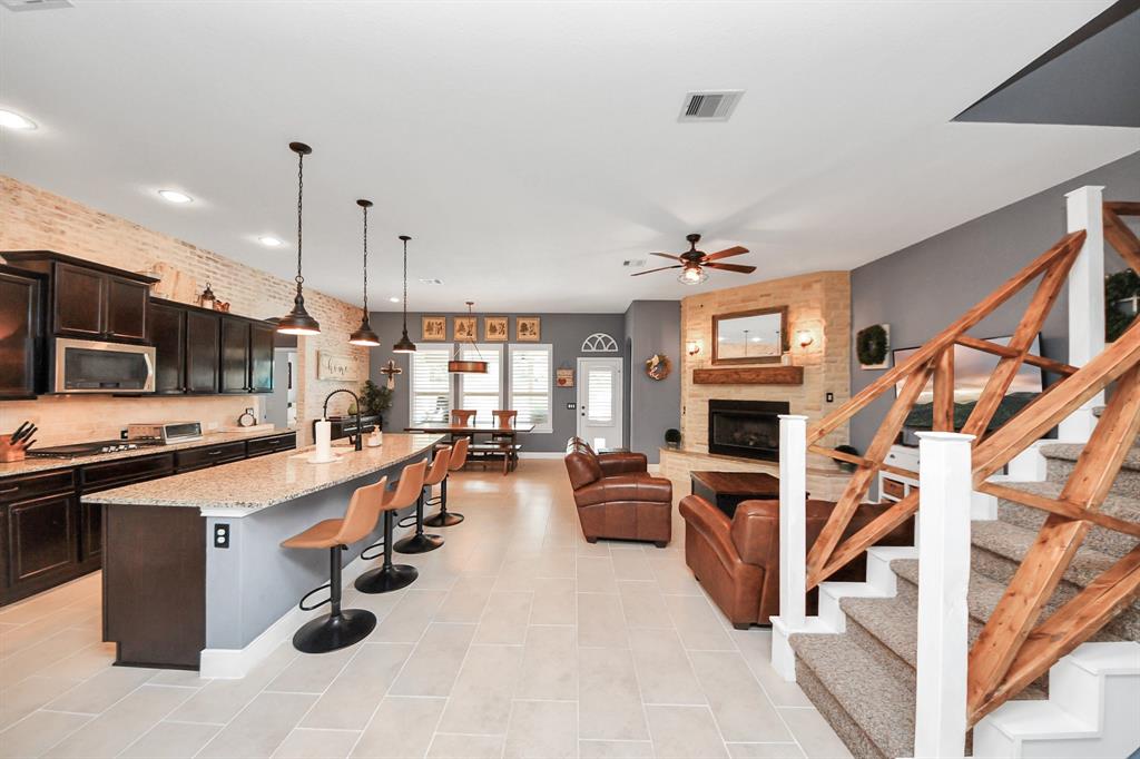 5131 Kingship Court, Katy, Texas image 10