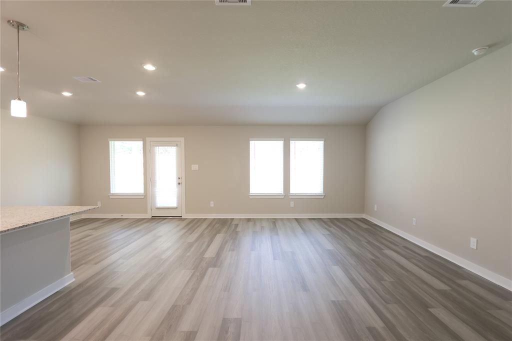 1467 Waggoner Ranch Trails