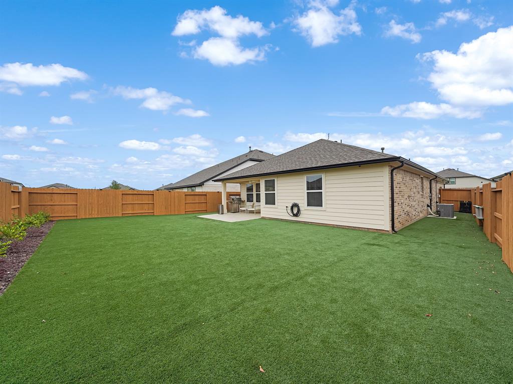 2504 Bolinas Bluff Drive, Katy, Texas image 32