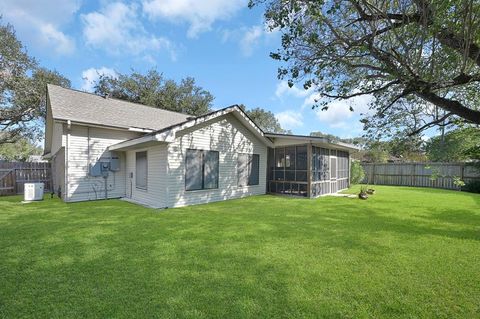 A home in Pearland