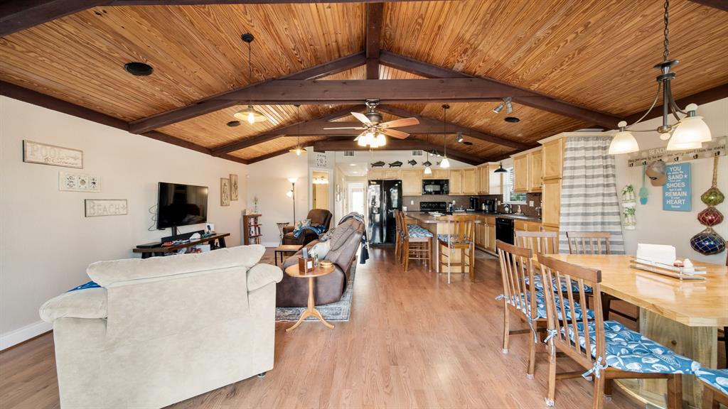 22210 Deaf P Smith Drive, Galveston, Texas image 9