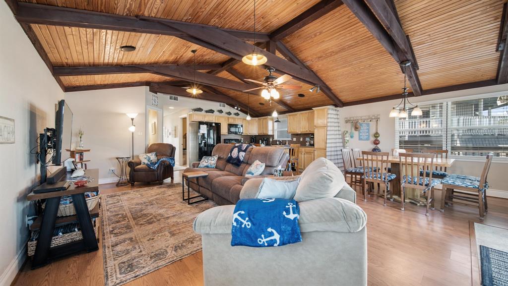22210 Deaf P Smith Drive, Galveston, Texas image 17