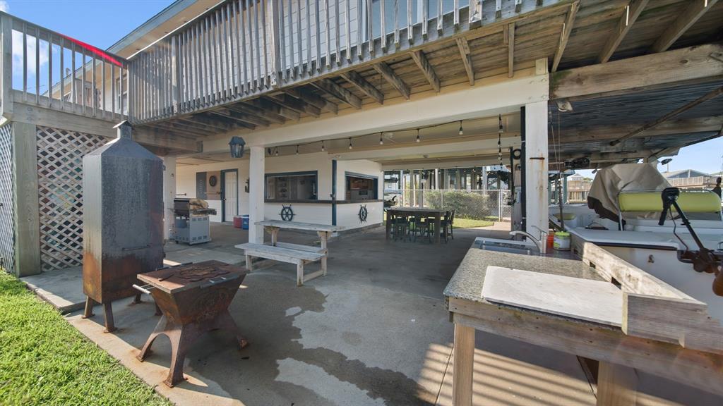 22210 Deaf P Smith Drive, Galveston, Texas image 38