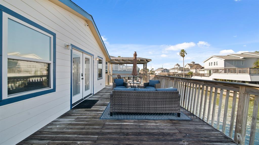 22210 Deaf P Smith Drive, Galveston, Texas image 31