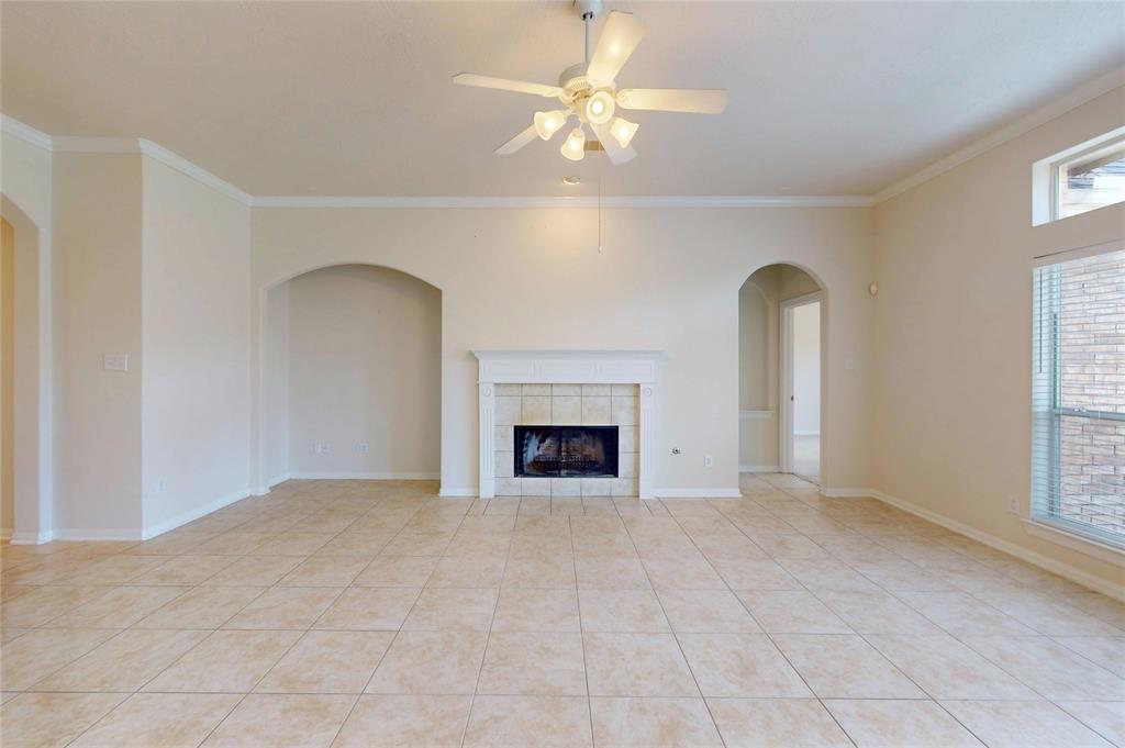 20852 Bentwood Oaks Drive, Porter, Texas image 9