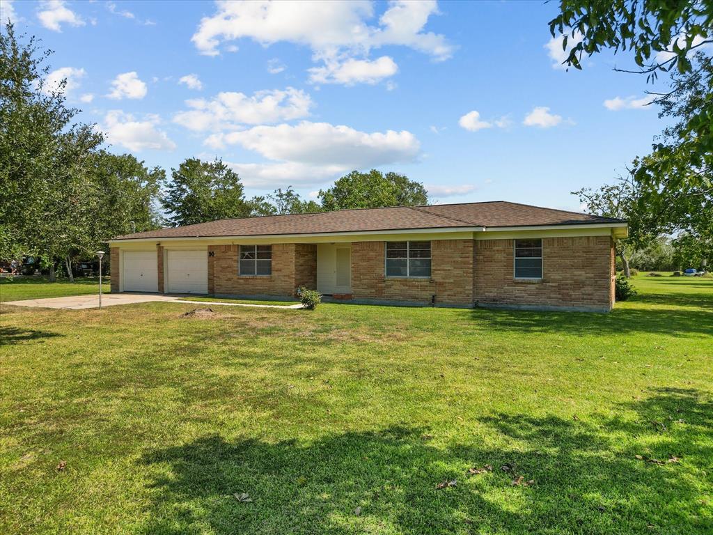 905 28th Street, Dickinson, Texas image 5