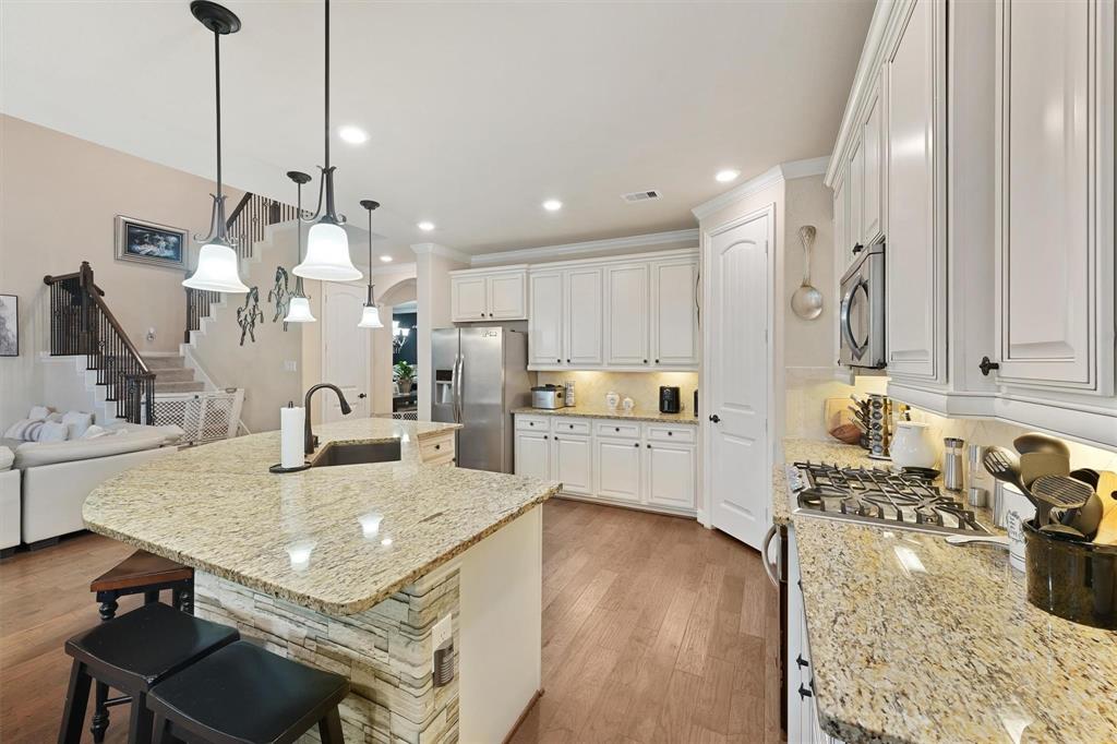 18110 Berry Garden Lane, Spring, Texas image 6
