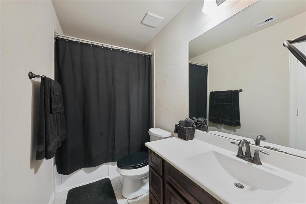 18110 Berry Garden Lane, Spring, Texas image 19