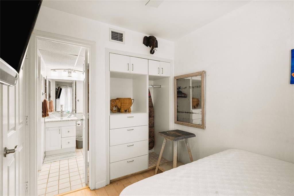 6102 Seawall Boulevard #290, Galveston, Texas image 12