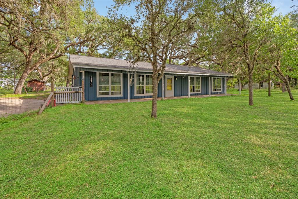 18792 Highway 35, Sweeny, Texas image 1