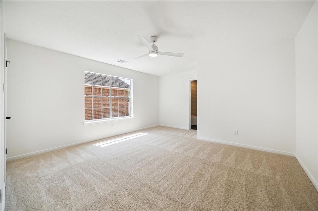 124 N Hall Drive, Sugar Land, Texas image 24