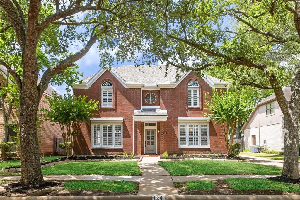 124 N Hall Drive, Sugar Land, Texas image 1