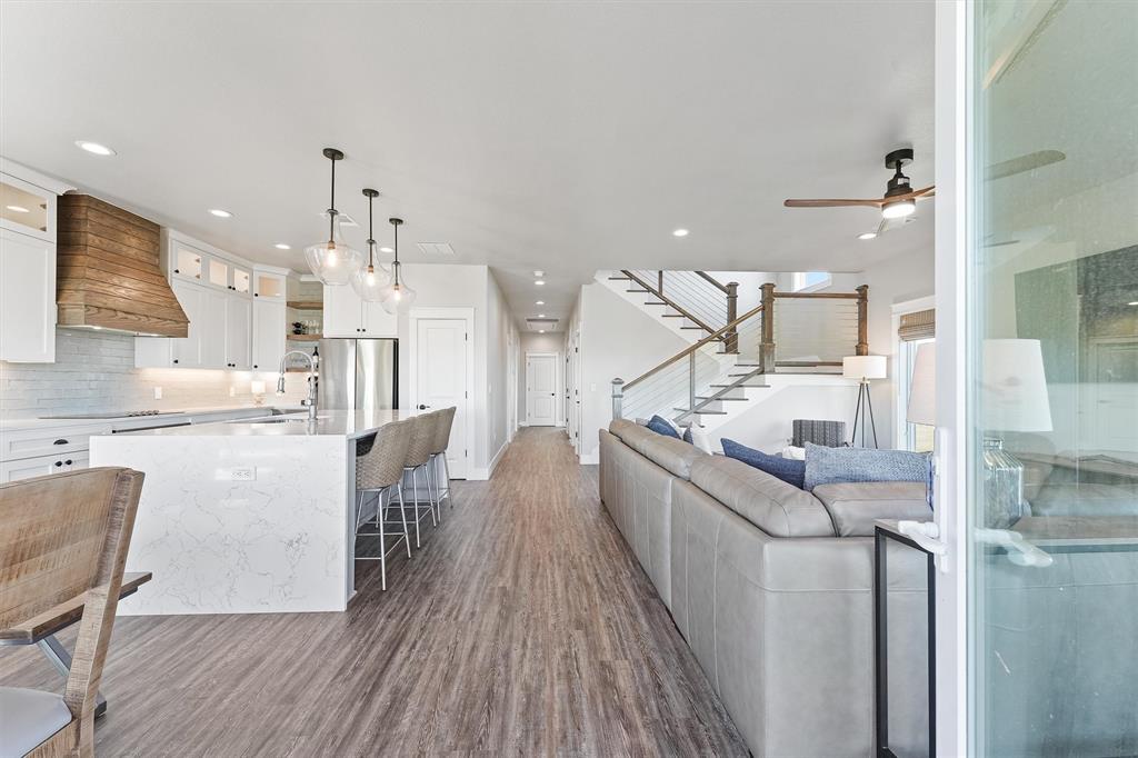 4003 Mitote Drive