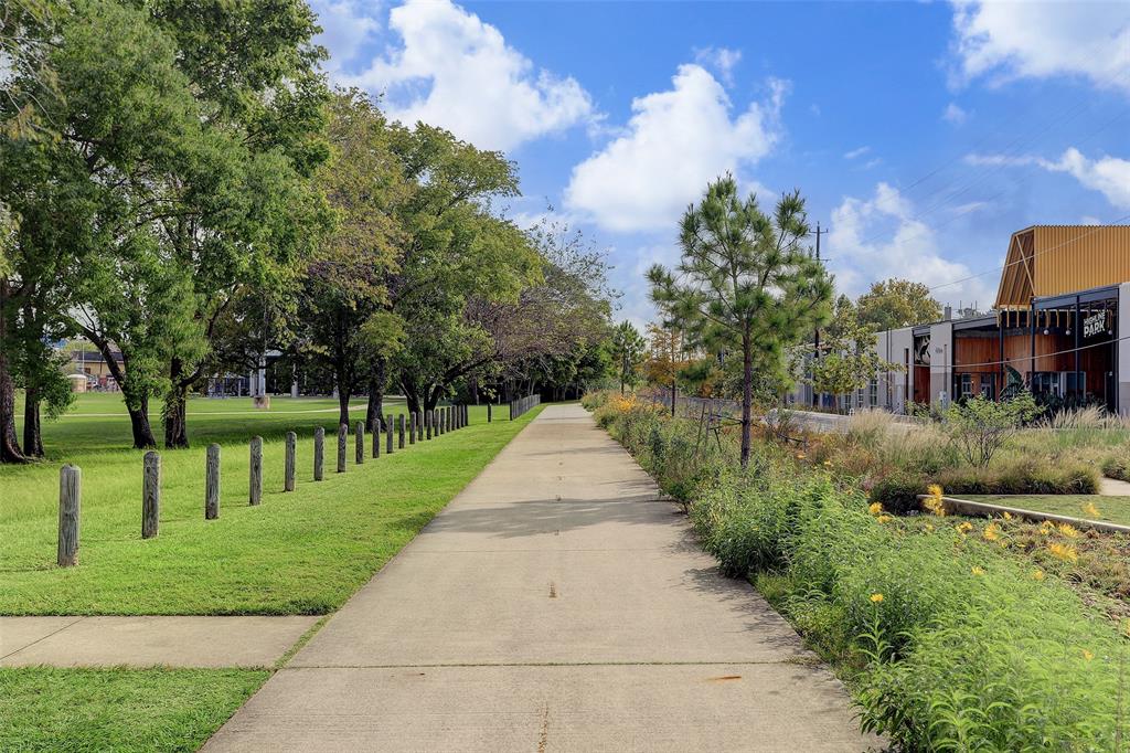 319 E 26th Street, Houston, Texas image 45
