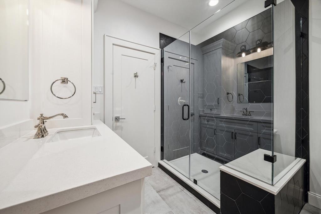 319 E 26th Street, Houston, Texas image 27