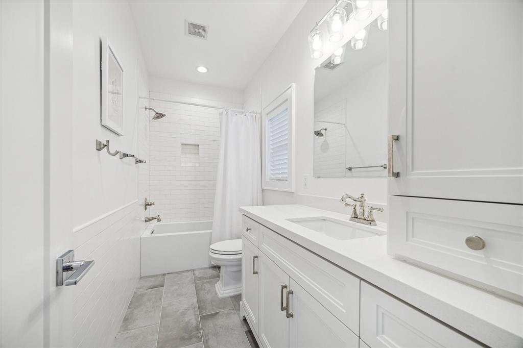 319 E 26th Street, Houston, Texas image 25