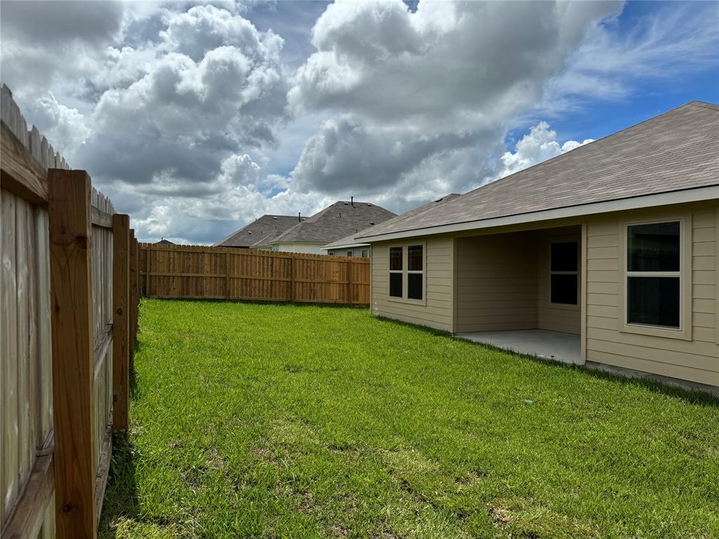 1706 Grimes Drive, Brenham, Texas image 4