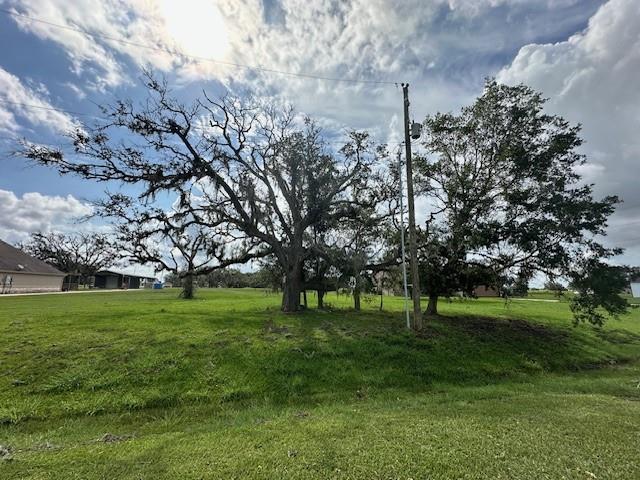 643 Lone Star Trail, Angleton, Texas image 1