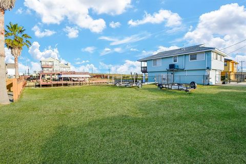 Photo of 567 Warsaw Street, Bayou Vista, TX 77563 (MLS # 30750428)
