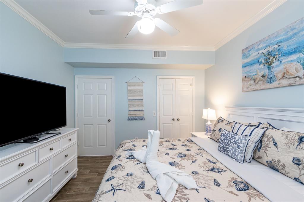 7000 Seawall Boulevard #613, Galveston, Texas image 18
