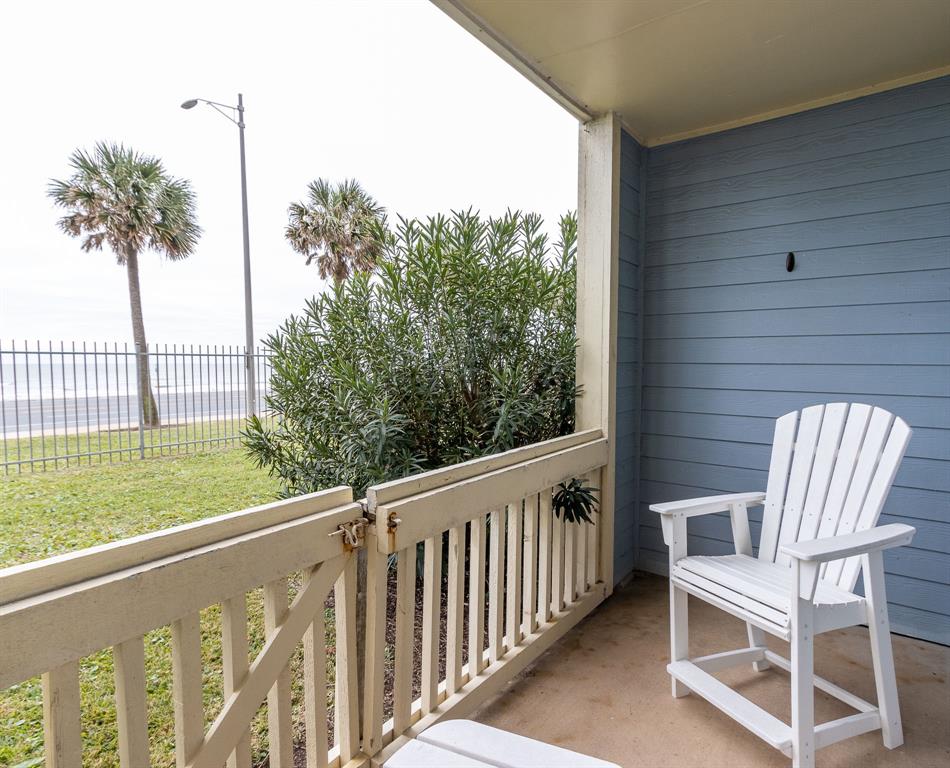7000 Seawall Boulevard #613, Galveston, Texas image 32