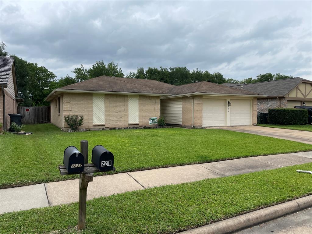 2218 S Ferrisburg Court, Sugar Land, Texas image 3