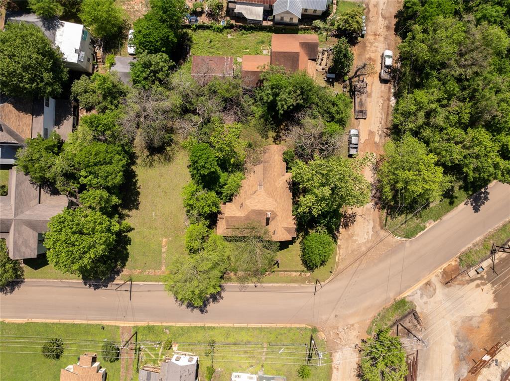308 W Reagan Street, Palestine, Texas image 10