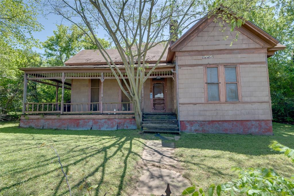 308 W Reagan Street, Palestine, Texas image 1