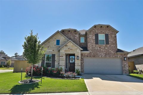 Single Family Residence in Tomball TX 22122 Sam Raburn Drive.jpg