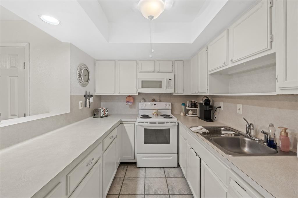 14911 Wunderlich Drive #1501, Houston, Texas image 7