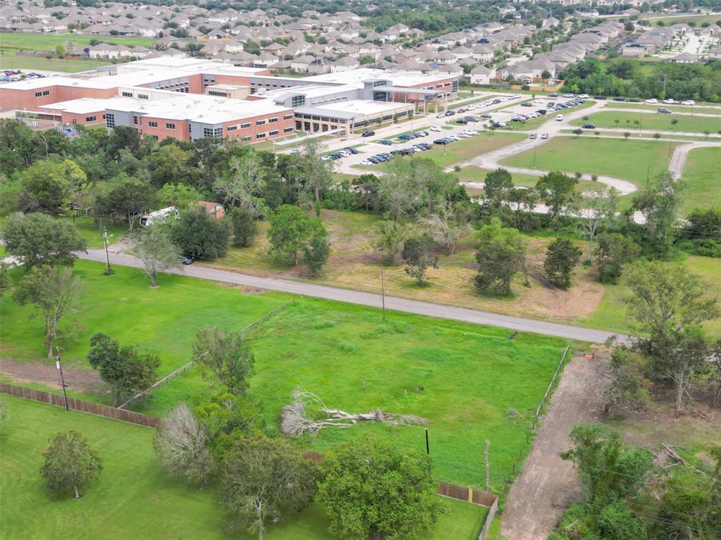 Tallow Forest Street, Dickinson, Texas image 10