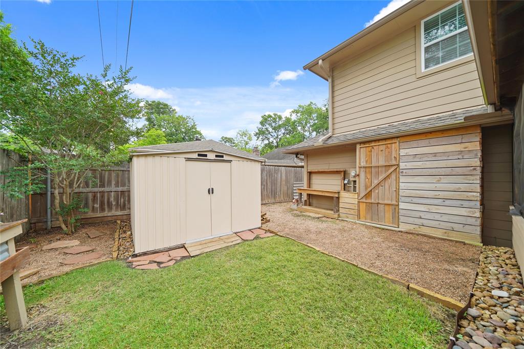 2102 Richmond Drive, Richmond, Texas image 21