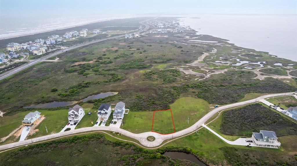 26007 Bay Breeze Drive, Galveston, Texas image 6
