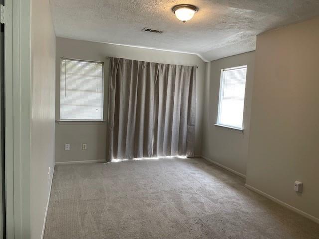 2116 Casa Rio Circle, Dickinson, Texas image 9