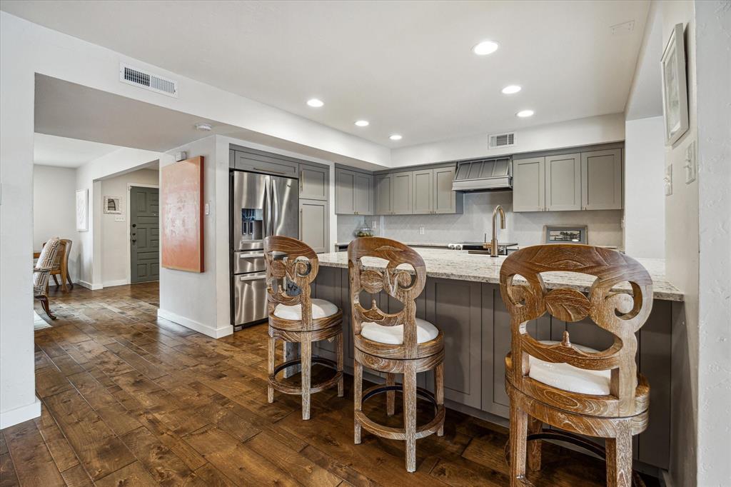 7533 Del Monte Drive, Houston, Texas image 9