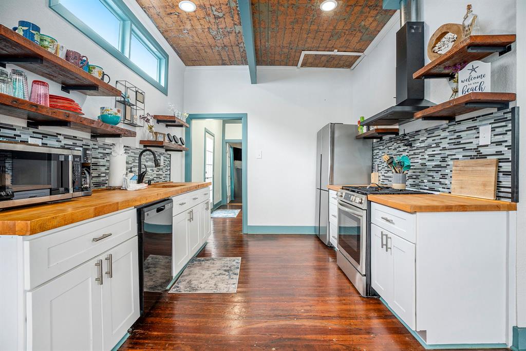 1309 Avenue M, Galveston, Texas image 11