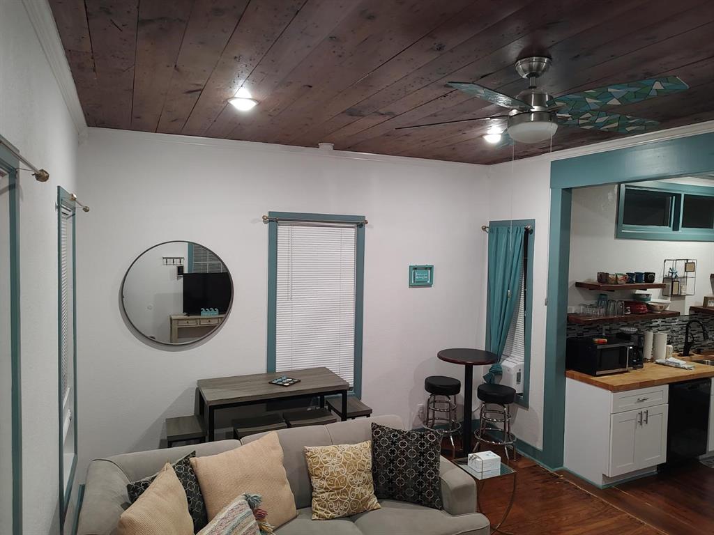 1309 Avenue M, Galveston, Texas image 8