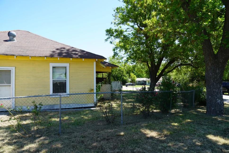 418 S 23rd Street, Temple, Texas image 4