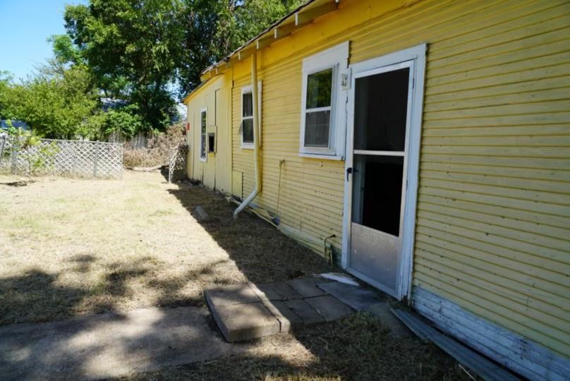 418 S 23rd Street, Temple, Texas image 2