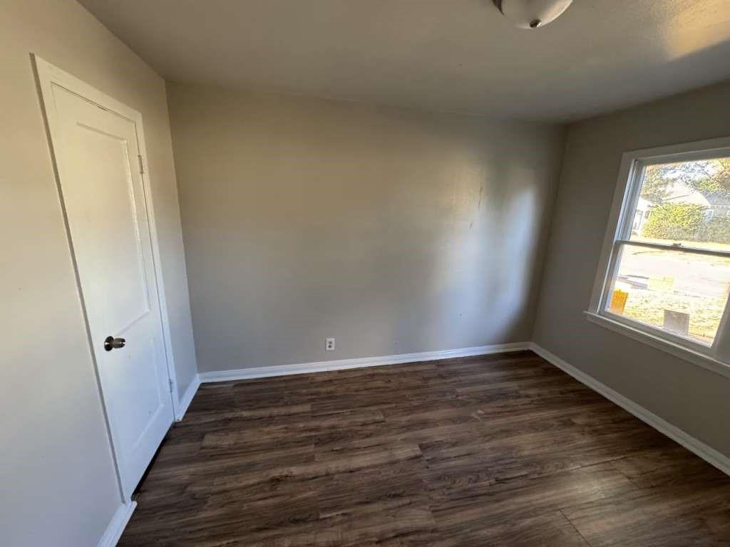 2404 Edgewood Street, Liberty, Texas image 6