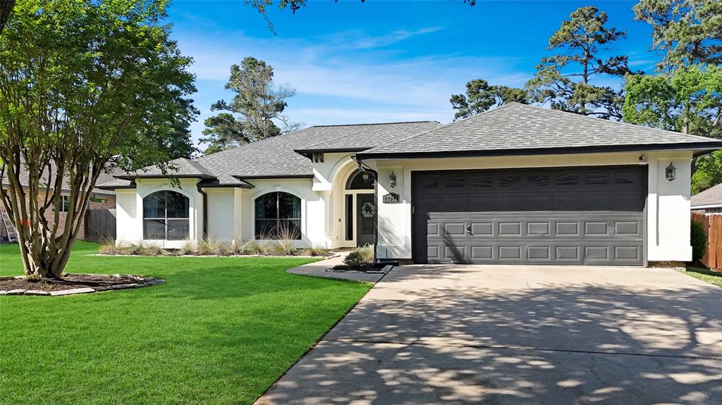 12010 Rainforest Lane, Montgomery, Texas image 5